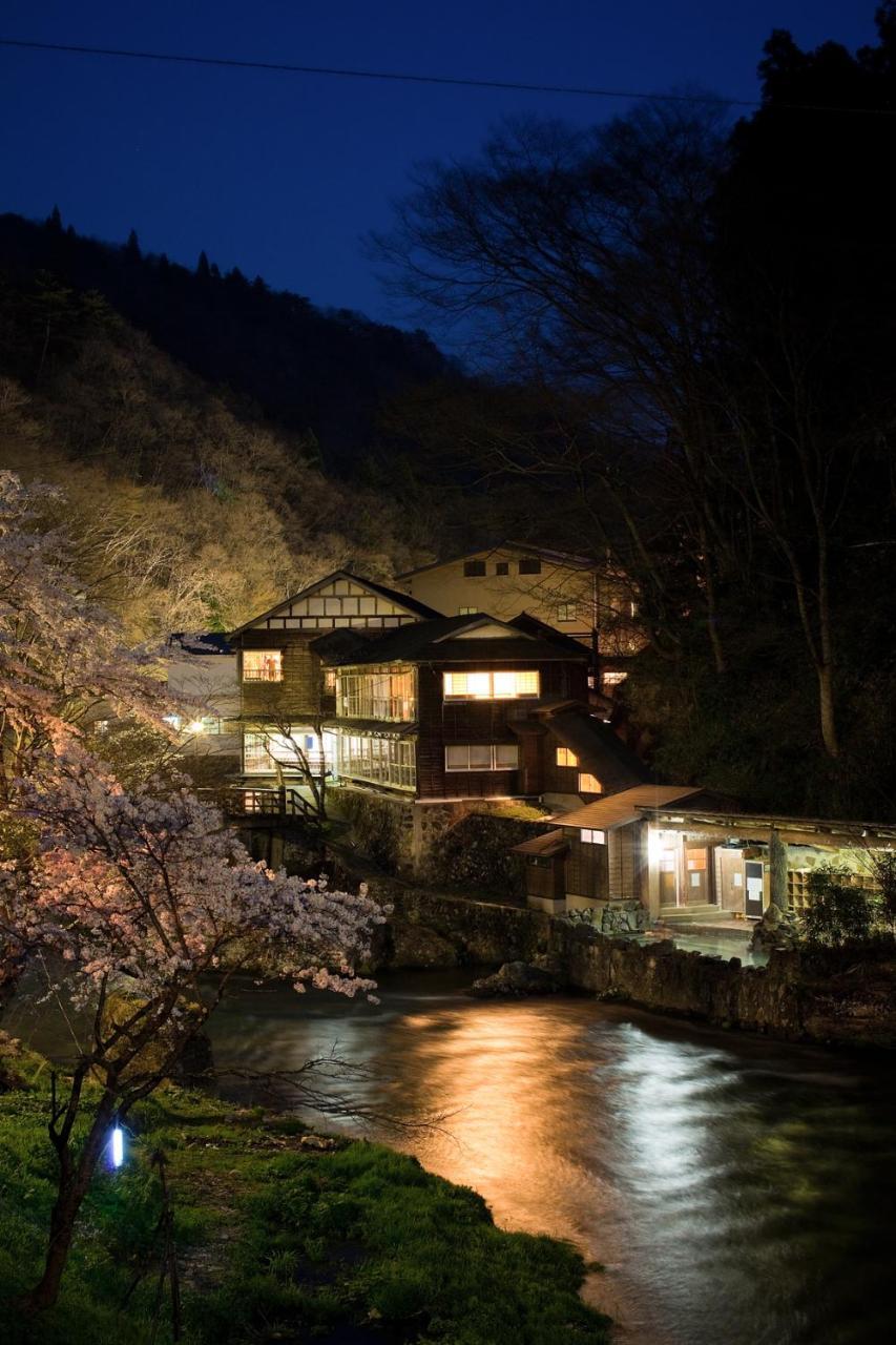 فندق Osawa Onsen Sansuikaku هاناماكي المظهر الخارجي الصورة